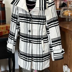 Iz Byer Black and White Plaid Trench Coat